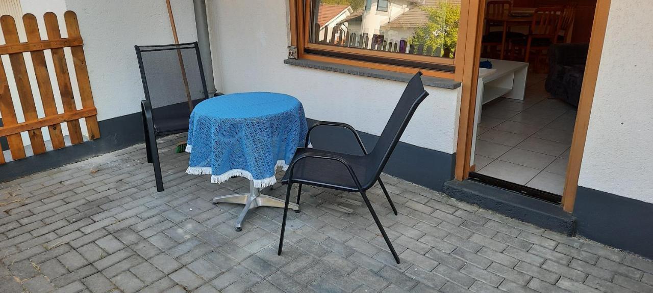 Ferienwohnung Bausenbergblick Niederzissen Exterior foto